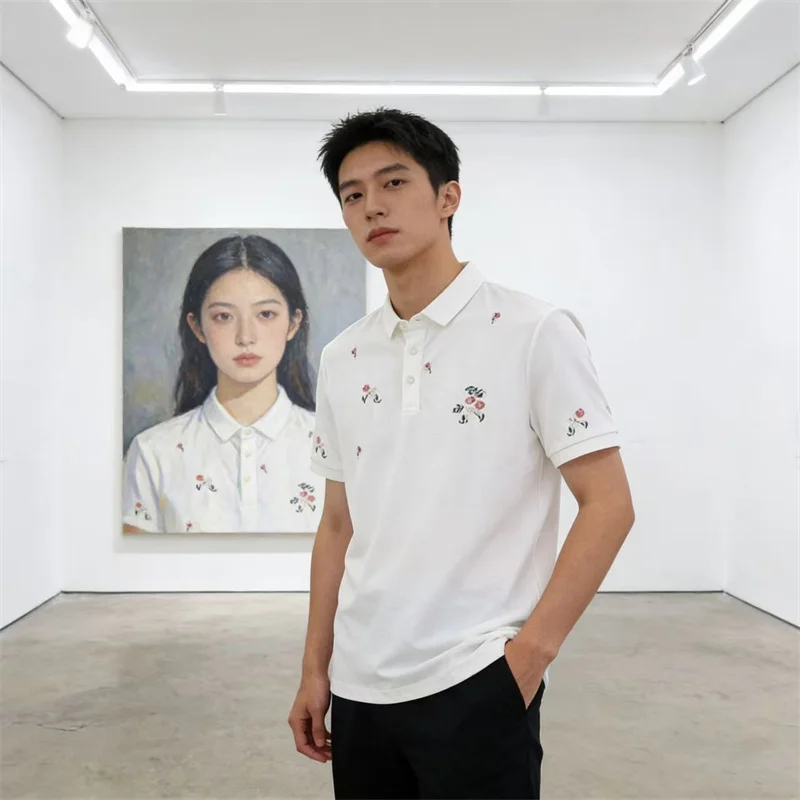 남성 여름 패션 반팔 폴로셔츠 2026 신상 꽃자수 턴다운 칼라 티셔츠 한국 클린핏 스타일 탑